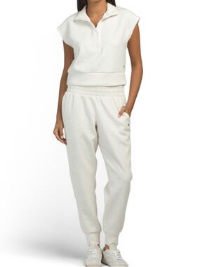 Apana Women's Wheat High-Waist Jogger & Top Set